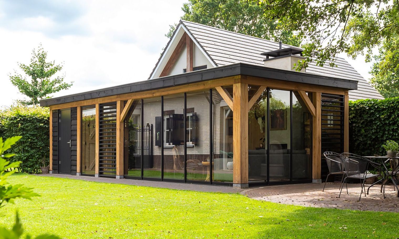 Tuinkamer met bar